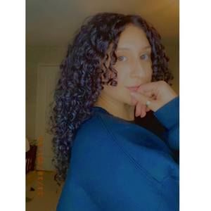 Meet your Posher, Daniella